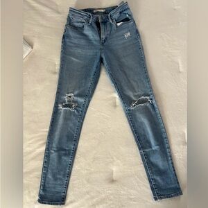 Levi's 721 Blue Skinny Jeans with Distressed Details